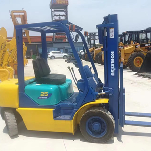 Montacargas Komatsu 25 Usado de Excelente Calidad, 2.5 Toneladas con Motor, Caja de Cambios, Bomba y Rodamientos - Precio Bajo, Haga Clic para Ver Detalles - Product Image 1