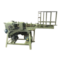 Nouvelle conception de machine à tournage automatique CNC pour le bois, machine à faire des échecs en bois (différentes formes de machines à faire des échecs en bois)