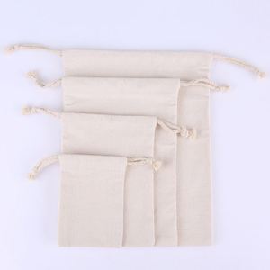 Bolsas de regalo de lino Beige con logotipo personalizado, bolsillo de manojo de varios tamaños, contenedor de joyería simple y moderno para el Día de la madre y el padre - Product Image 1