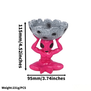 Cendrier portable en résine avec tête de diable rouge, design européen, couleur personnalisable, artisanat unique - Product Image 6