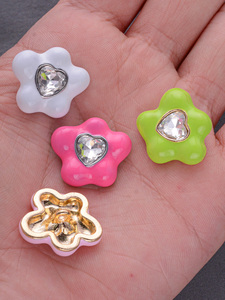 Thời Trang 17Mm 23Mm Kẽm Hợp Kim Hoa Chân Nút Với Thủy Tinh Lấp Lánh Hình Trái Tim khảm Cho Phụ Kiện May Mặc - Product Image 5