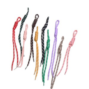 Lanière de <span class=keywords><strong>noeud</strong></span> de 5mm <span class=keywords><strong>corde</strong></span> tissée à la main <span class=keywords><strong>avec</strong></span> perle de Paracord colorée lettre sac breloque mousqueton <span class=keywords><strong>noeud</strong></span> Paracord lanière porte-clés - Product Image 5