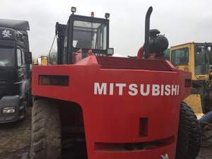 Chariot élévateur d'occasion MITSUBISHI FD300 pour travaux de terrassement - Offre Spéciale - Product Image 5