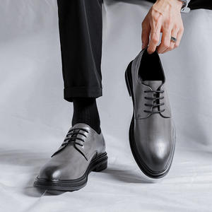 Zapatos Formales de Negocios de Lujo Hechos a Mano en Cuero Suave y Cómodo de Estilo Italiano, Zapatos de Boda de Alta Calidad, Tendencia de Moda, Flexibles - Product Image 4