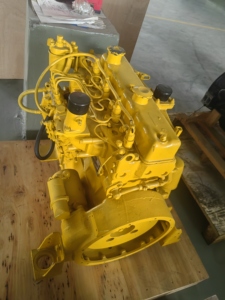 เครื่องยนต์ดีเซล Komatsu 4D94 ของแท้ สำหรับเครื่องจักรกลงานวิศวกรรม สภาพการทำงานดีเยี่ยม ราคาแข่งขัน พร้อมจำหน่าย - Product Image 2