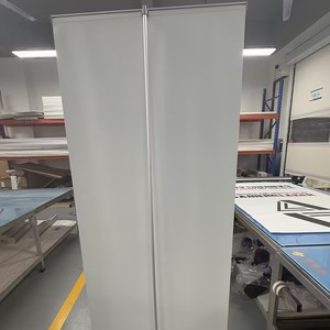 Support de bannière enroulable en alliage d'aluminium Tong Jie, assemblage sans outil de 1,5 pouce, taille et couleur personnalisables, affichage publicitaire - Product Image 4