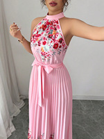 Robe longue plissée élégante à imprimé floral, col suspendu et taille nouée, coupe ample, pour femme, style transfrontalier Europe-Amérique, collection 2026