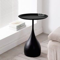Minimaliste luxe nordique Ins Style Mini Table basse canapé côté armoire de chevet Internet célébrité Table d'angle petite Table