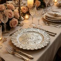 Assiette de présentation Woju 13 pouces en plastique doré électroplaqué, motif lotus en relief, luxe moderne, pour décoration de mariage et banquets