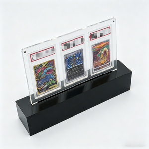 Support en acrylique lumineux élégant et de qualité supérieure, anti-poussière, haute visibilité, pour la préservation des cartes TCG - Product Image 6