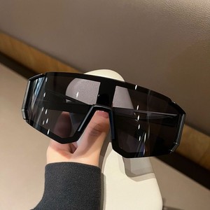 Lunettes de cyclisme polarisées intelligentes JW-1234 à verres toriques photochromiques en PC pour hommes et femmes - Anti-vent et protection UV pour l'extérieur - Product Image 5