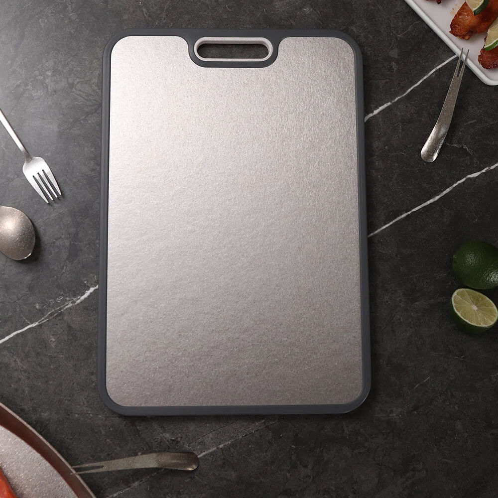 Crystalline pure titanium+straw CO2 (gray medium)