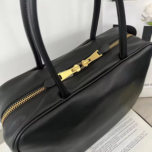 Miu mới của phụ nữ <span class=keywords><strong>arcadie</strong></span> Da Cừu Xếp Li Một Vai Chéo cơ thể túi vuông nhỏ không thấm nước Dây Kéo Túi Bowling cầm tay - Product Image 2