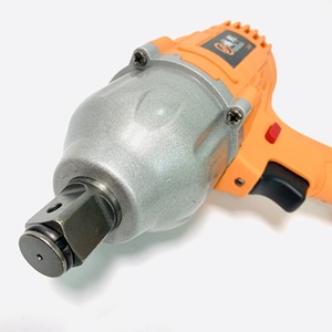 Llave de Impacto Inalámbrica Industrial Recargable de Litio de Alto Torque 2000N.m, 3/4'', PG4195, Eléctrica, de Alta Resistencia - Product Image 2