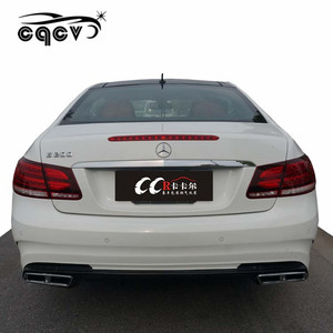 AMG style kit carrosserie pour <span class=keywords><strong>Mercedes</strong></span> Benz <span class=keywords><strong>classe</strong></span> <span class=keywords><strong>E</strong></span> w212 voiture <span class=keywords><strong>accessoires</strong></span> 2 portes pare-chocs jupes latérales et en fibre de carbone tronc spoiler - Product Image 3