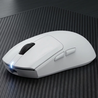 Mouse Gaming Nirkabel Tri-Mode Ultra Ringan PAW3395 Ergonomis Esports OEM ODM Kustom