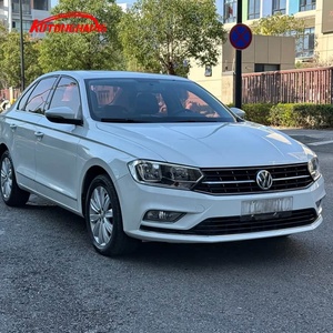 Volkswagen Bora Luxe - <span class=keywords><strong>Voiture</strong></span> d'<span class=keywords><strong>occasion</strong></span> avec transmission <span class=keywords><strong>automatique</strong></span>, traction avant - Product Image 3