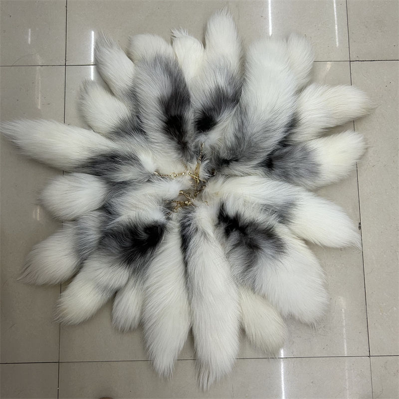 Silver Fox Skin Wholesale Quality Fur Pelts for Garments