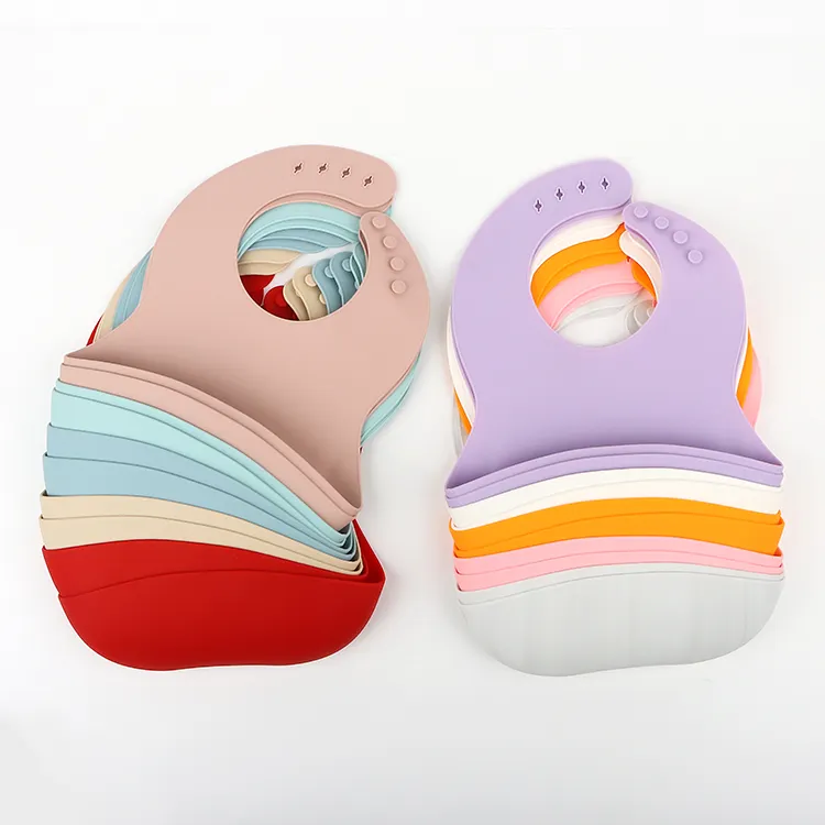 Toptan bebek önlükler silikon Bpa ücretsiz özel Logo su geçirmez bebek önlüğü