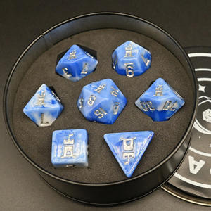 ชุดลูกเต๋าเรซิ่น DND 7 ชิ้น สำหรับเล่นเกมสวมบทบาท พร้อมโลโก้แบบกำหนดเอง และกล่องโลหะ - Product Image 2