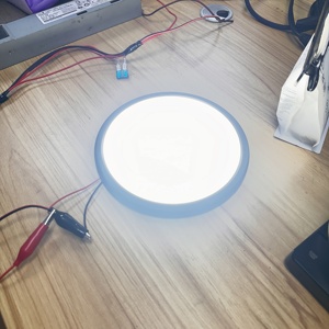 TYTXRV Accessoires RV <span class=keywords><strong>12V</strong></span> RV <span class=keywords><strong>Plafonnier</strong></span> <span class=keywords><strong>avec</strong></span> <span class=keywords><strong>interrupteur</strong></span> tactile Lumière <span class=keywords><strong>LED</strong></span> caravane noire Éclairage intérieur pour remorque <span class=keywords><strong>camping</strong></span>-<span class=keywords><strong>car</strong></span> - Product Image 4