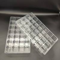 Plateau alimentaire rectangulaire transparent en PET recyclable personnalisé à 28 compartiments pour la fabrication de chocolats, bonbons et glaçons, épaisseur 0,2-1,5 mm