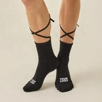 Chaussettes pour femmes personnalisées à marque privée, avec bande de maintien à la cheville et nœuds, de qualité supérieure, pour le yoga et le Pilates, antidérapantes, à séchage rapide, respirantes et écologiques
