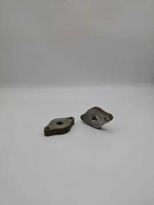 适用于沃尔沃 UX22 UX32 挖掘机的高品质主控阀盖替换件，分配阀盖图纸可提供 - Product Image 1