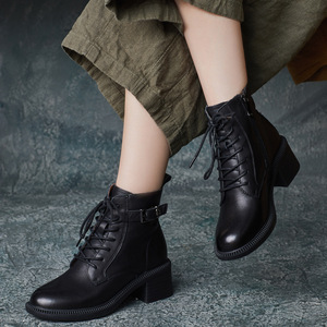 Bottines d'hiver rétro en cuir véritable faites à la main à bout rond confortables à talon carré pour femmes, bottines à talon chaton pour femmes - Product Image 3