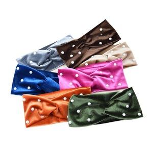 Serre-tête croisé en <span class=keywords><strong>velours</strong></span> perlé, chaud, protection des oreilles, style européen et américain, accessoire <span class=keywords><strong>de</strong></span> yoga pour cheveux - Product Image 5