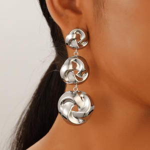 Trendy Minimalist Chunky Geometric Spiral Western Fashion Gold Alloy Rhodium Gold Plated Exaggerated Metal <b>Twisted</b> Knot <b>Shaped</b> - Product Image 4