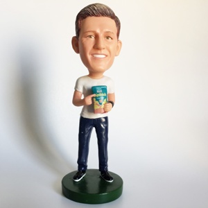 Muñecos Personalizados de Hombre Guapo, Muñecos de Resina de Estrellas Famosas, Regalos de Recuerdo - Product Image 6