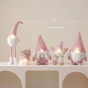 Décorations de Noël en gros : Gnomes Père Noël sans visage avec lumières LED et poupées citrouilles pour la décoration intérieure des fêtes - Product Image 1