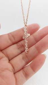 Collar con Cruz de Diamantes en Oro Sólido de 14k para Mujer, 11 Diamantes Redondos con Micropavé, Regalo Religioso Cristiano - Product Image 5