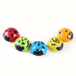 Chine Directe Usine Promotionnel Pas Cher En Plastique Mini Dessin Animé Insecte Coléoptère Forme Tirez la Voiture - Product Image 2