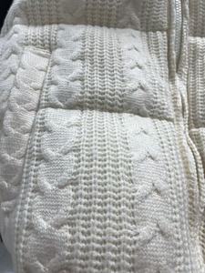 Tela de Punto Jacquard de Punto Grueso de Alta Densidad de 530 g/m², Fabricada en China, para Abrigos de Invierno - Product Image 3