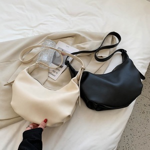 Bolso Bandolera de Mujer 2025, Estilo Vintage, de Cuero PU, Forma de Dumpling, Moderno, Casual, para Exteriores, Bolso de Hombro Tipo Hobo para Jóvenes - Product Image 3