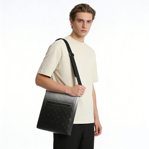 Bolso Bandolera de Cuero Repujado, Bolso Mensajero de Moda, Bolso de Hombro de Gran Capacidad para Hombre, Logotipo Personalizado - Product Image 5