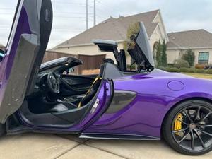 McLaren 570S Spider 2024 Usado - Coche Deportivo Convertible en Venta - Product Image 3