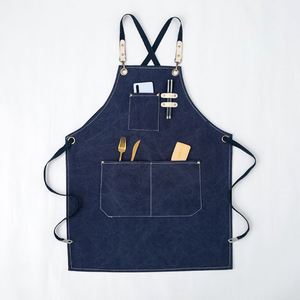 Tablier en denim de coton durable personnalisable avec logo et poches pour le nettoyage, la préparation des boissons et l'utilisation en restaurant - Product Image 1