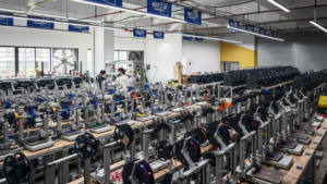 爆発用3DプリントPLAゴーストドールシリーズ共同移動可能マルチカラー冷凍ハロウィーン & イースターギフト玩具 - Product Image 6