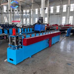 Máquina Formadora de Alta Velocidad Controlada por PLC con Motor y Engranajes para Columnas de Estanterías Perforadas Ligeras para Tiendas de Conveniencia, Fácil de Operar - Product Image 3