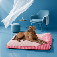 Lit orthopédique rectangulaire pour chien PetFly Luxury Eco-Friendly, rayé, respirant, durable, extra large, lavable, en carton.