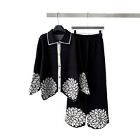 Ensemble élégant d'été en maille jacquard pour femme, avec cardigan à col boutonné et pantalon large, anti-plis
