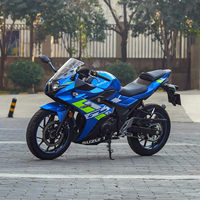 Motocicleta Suzuki GSX250R de Dos Cilindros y 250cc, Refrigerada por Agua, con ABS, Normativa Nacional IV, Inyección Electrónica de Combustible, Disponible para Registro, Usada, Popular en Internet