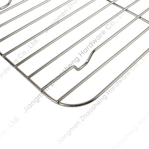 Grille de cuisson rectangulaire en acier inoxydable 33x24x1,6H cm, résistante au four, pour refroidir gâteaux, pains et pâtisseries - Product Image 4