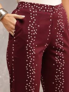 Mujer estampada regular puro algodón Kurta con pantalones y dupatta - Product Image 3