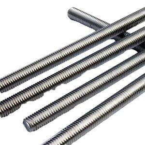Tige filetée trapézoïdale DCT à haute résistance en acier avec finition noire - Product Image 1