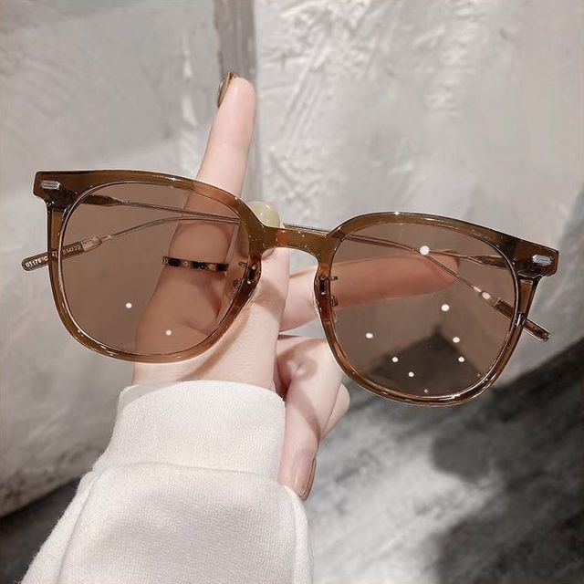 Eyeglasses Frames 2026 Fashion Designer Eyeglasses Frames for Women Frame  Stylish Designer Optical Eyeglasses