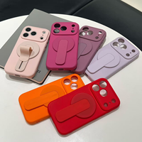 Coques de téléphone portable 2-en-1 en silicone Leyi en gros avec support, étui de protection premium pour filles pour iPhone 17 Pro Max 16 15 14